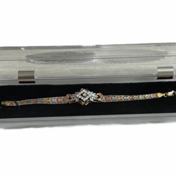 Tricolor and Diamond Accent Bracelet Stamped Italy Beautiful Statement Bracelet - Picture 13 of 16